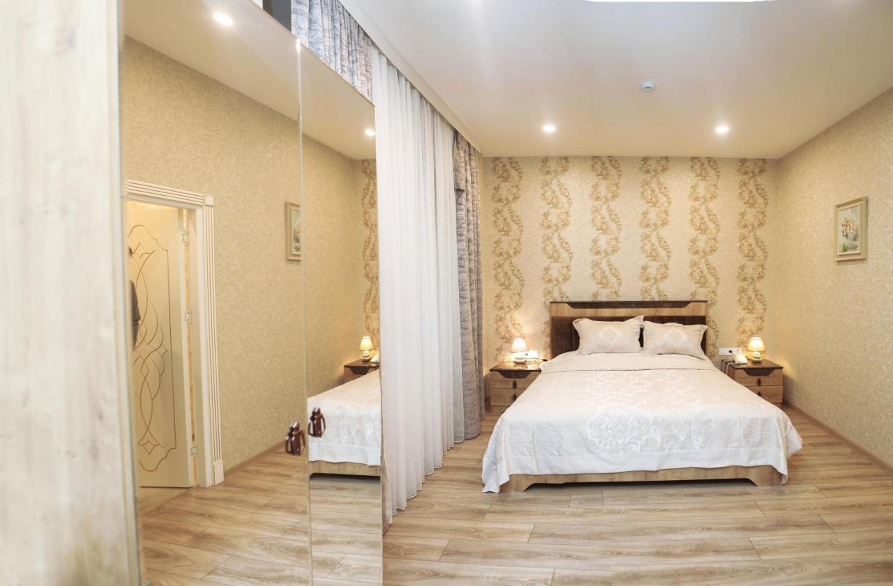 Midcity Hotel Baku Eksteriør billede