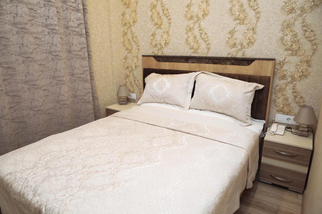 Midcity Hotel Baku Eksteriør billede
