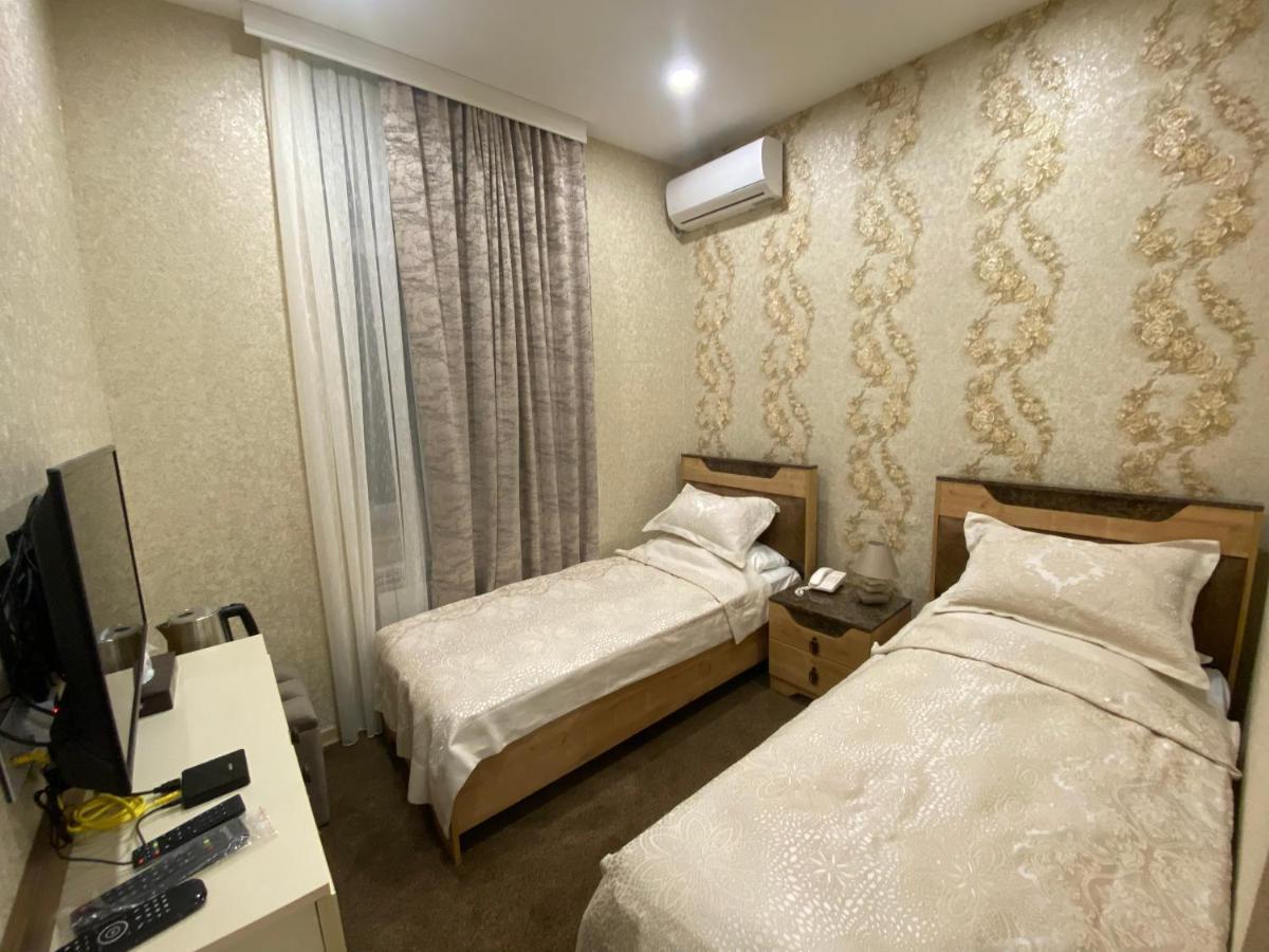 Midcity Hotel Baku Eksteriør billede
