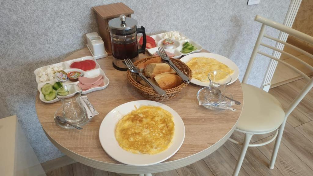Midcity Hotel Baku Eksteriør billede
